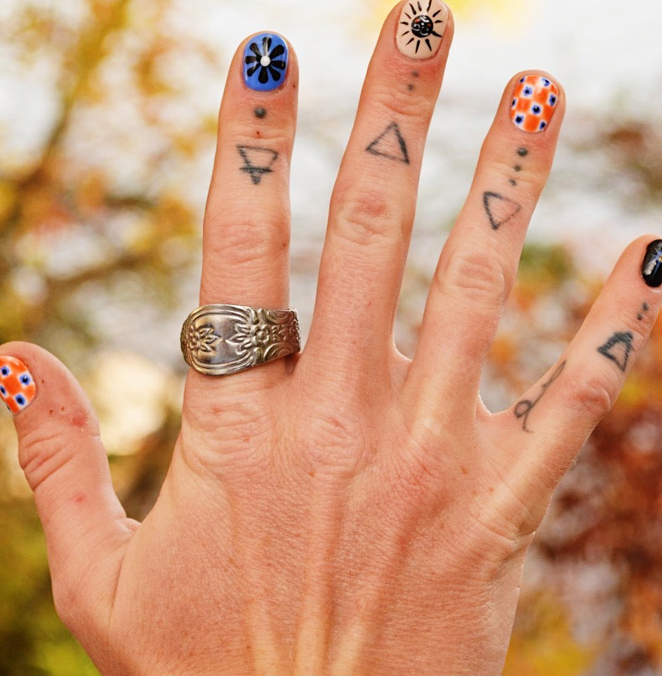 Solar Petal (Size 10.5)