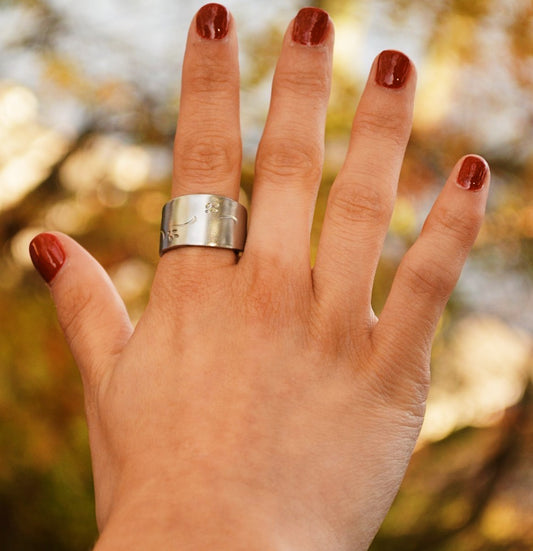 Willow Loop (Size 4, Size 6.5)