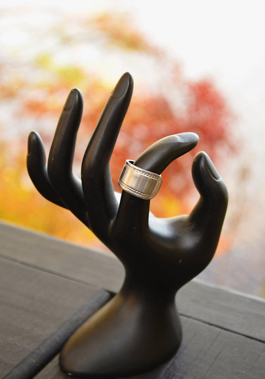 Vintage Whisper (Size 5.5)