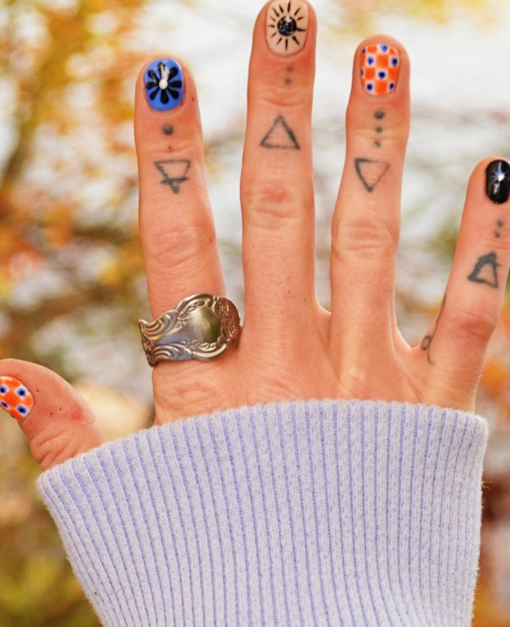 Morning Vine (Size 12)