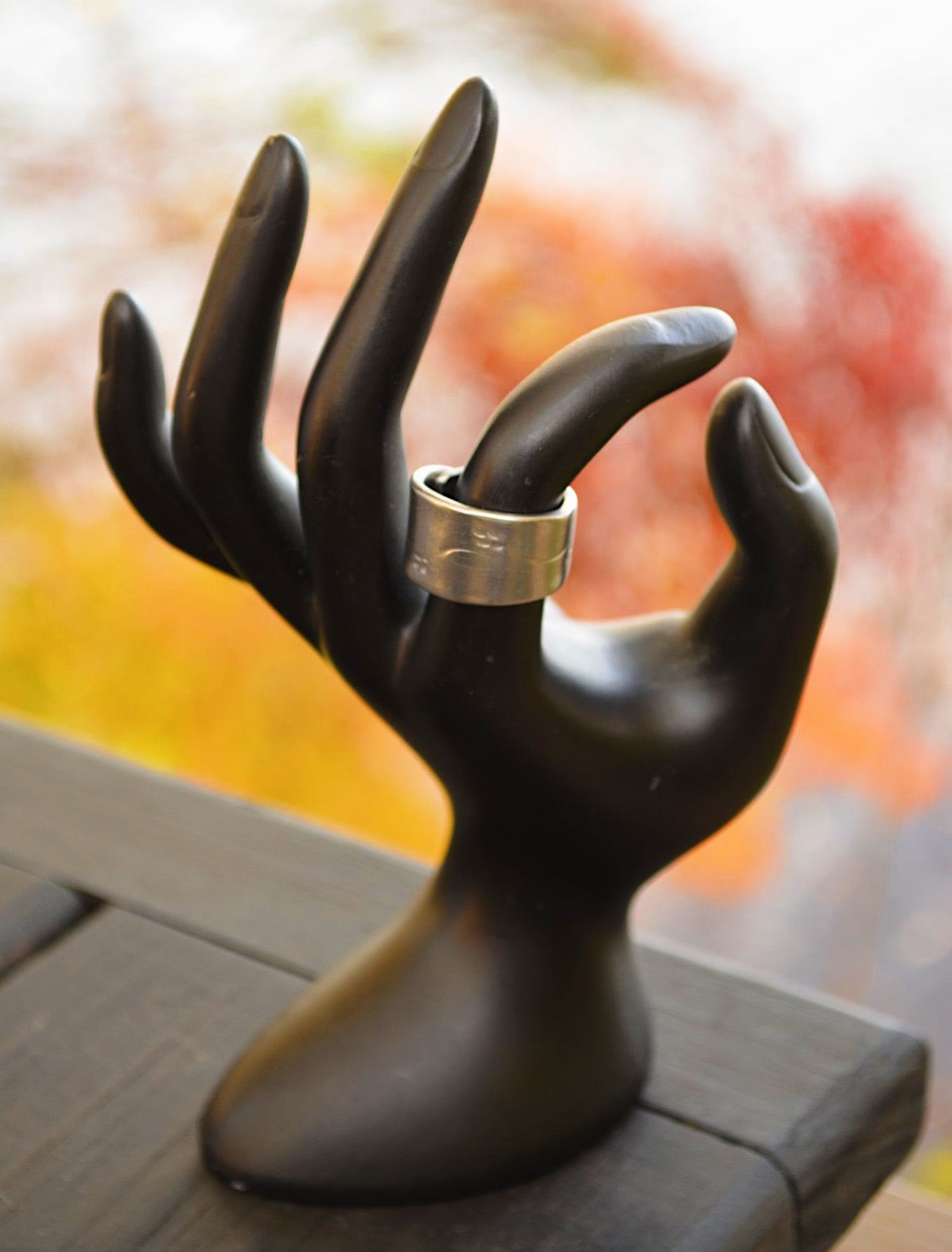 Silver Current (Size 7.5)