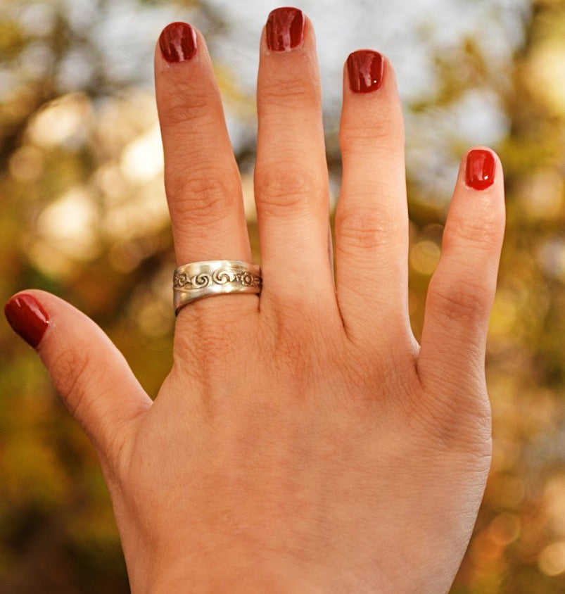 Whispering Vine (Size 6)